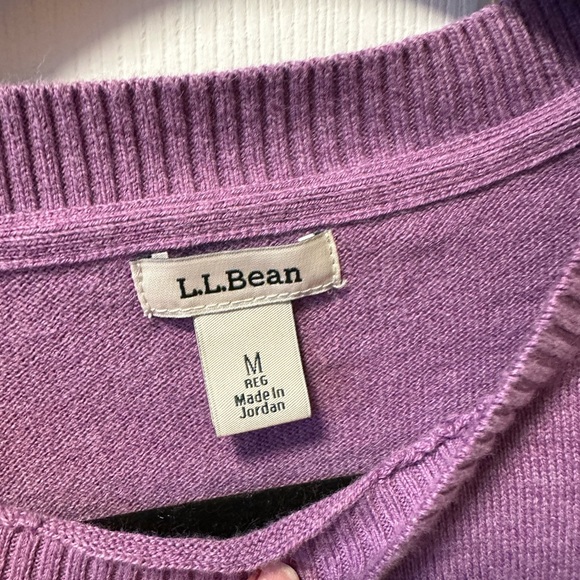 L.L. Bean Women’s Crewneck Sweater in Lavender - Size medium - Picture 2 of 4